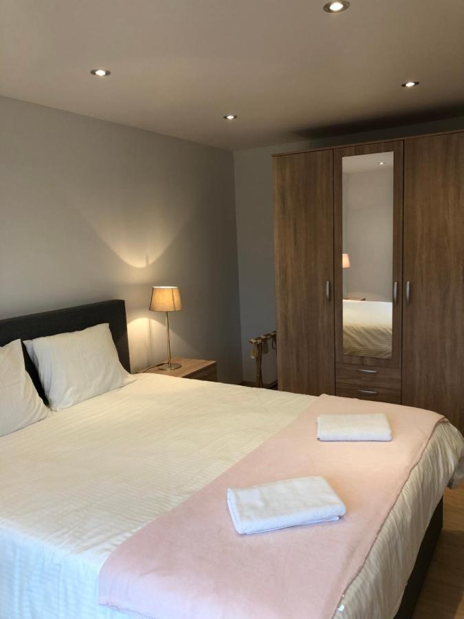 Pegasus I - 2 Chambres De Luxe, Cuisine, Salon, 2 Terrasses Et Sauna Vielsalm Exteriör bild
